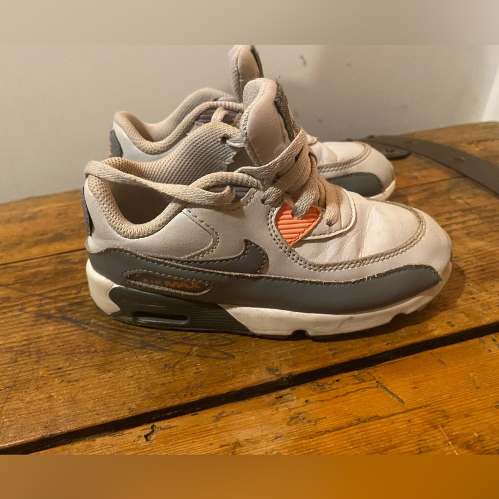 Kids size 10C Nike Air Max 90, Grey, Pink Leather